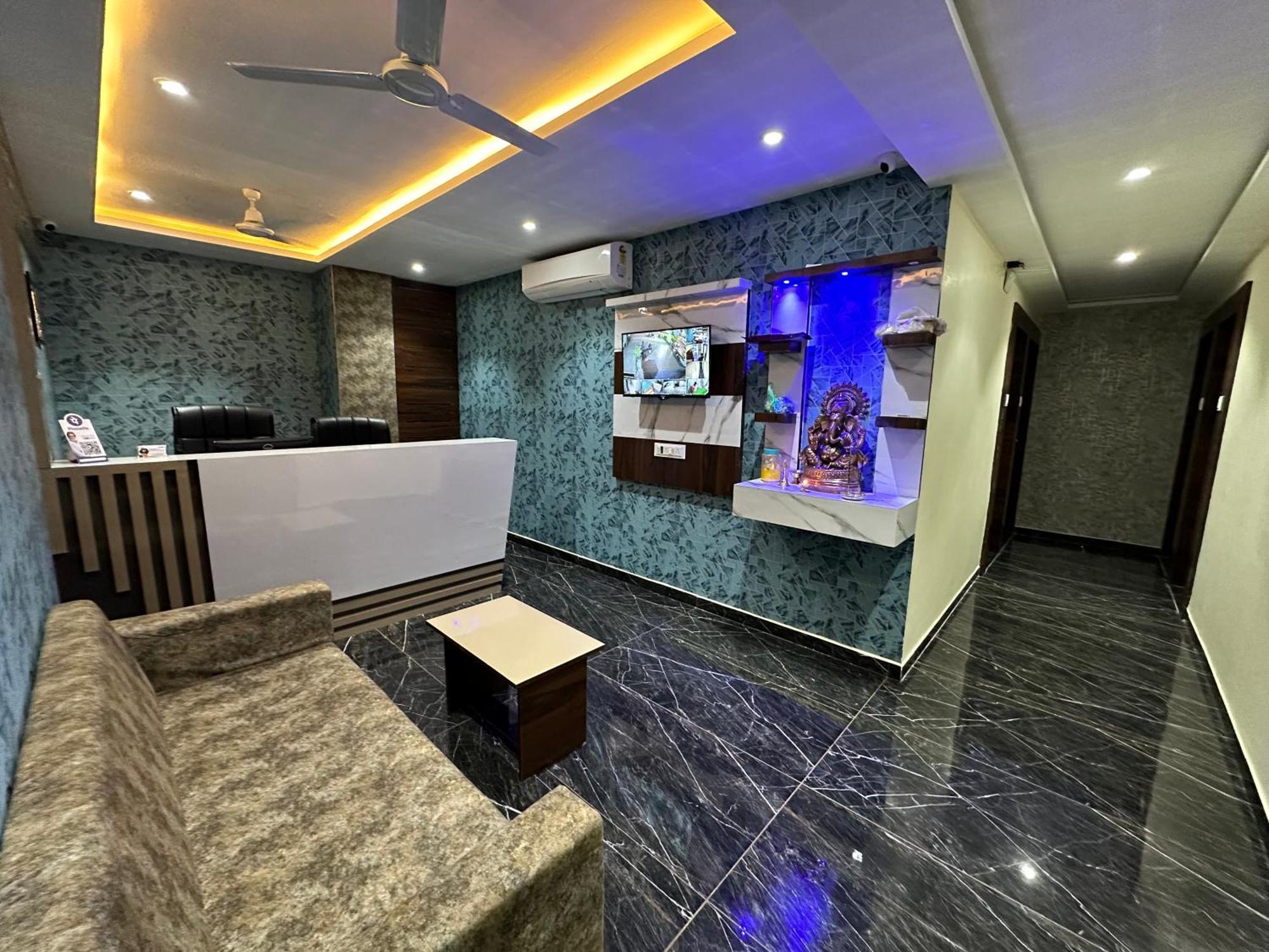 Hotel Golden View วาโดดารา ภายนอก รูปภาพ