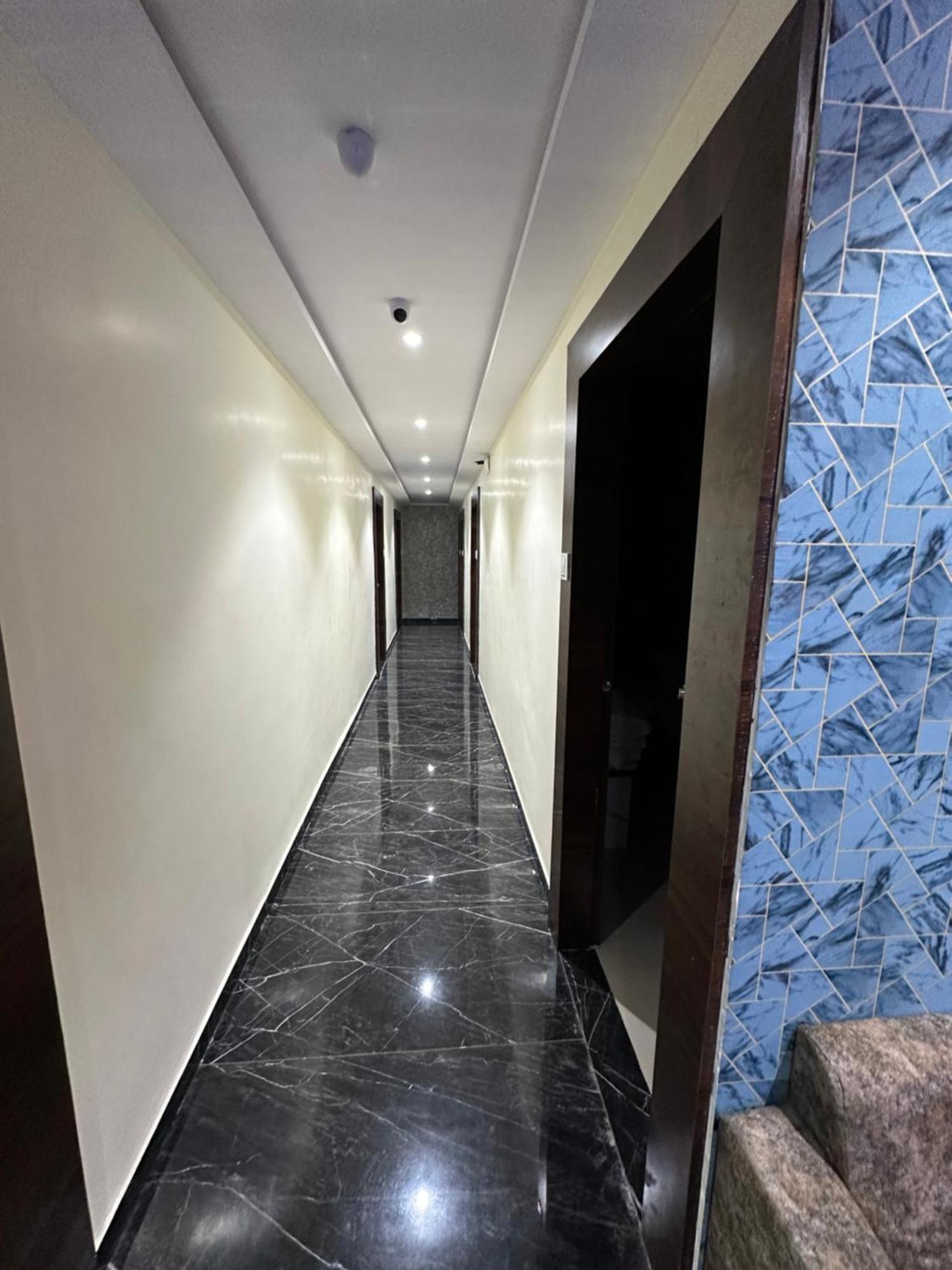 Hotel Golden View วาโดดารา ภายนอก รูปภาพ